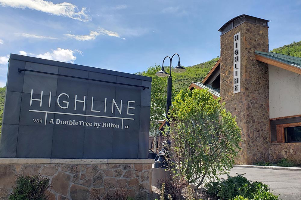 Contact Us Highline DoubleTree Hotel In Vail Colorado   Highline Vail Hotel Exterior Sign Summer 