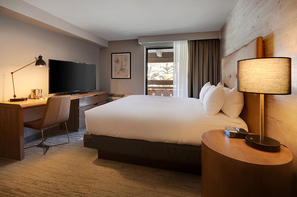 Highline Vail Room Queen with Balcony
